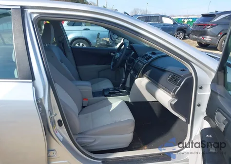 2013 Toyota Camry Le z USA, uszkodzony, nr VIN 4T1BF1FK0DU692986